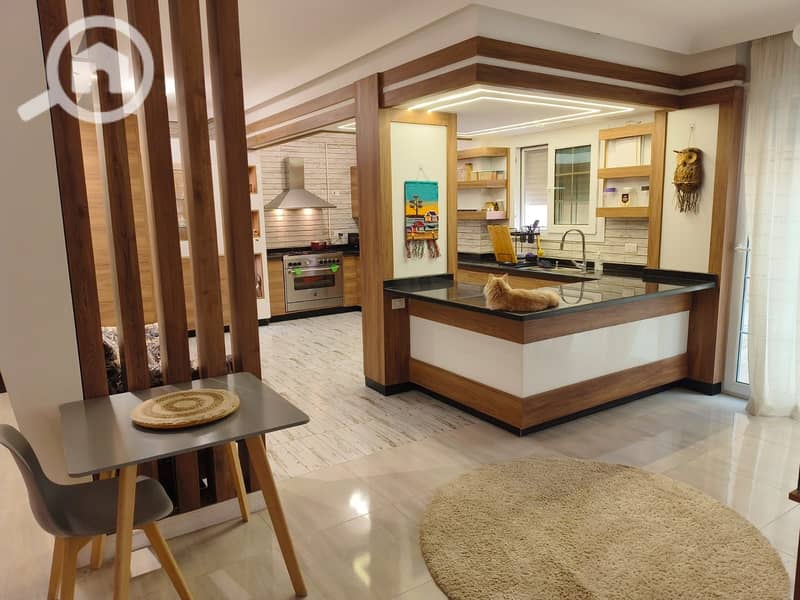 5 10ab072a-5428-491e-8f6e-3024d6b46f1a. jpeg