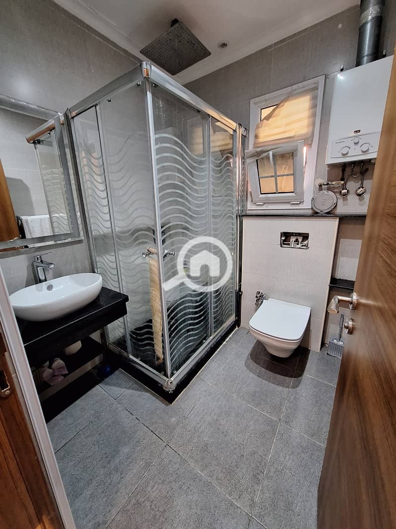 8 cb3e2d18-8cca-4a17-8b69-910c51c1e6be. jpeg