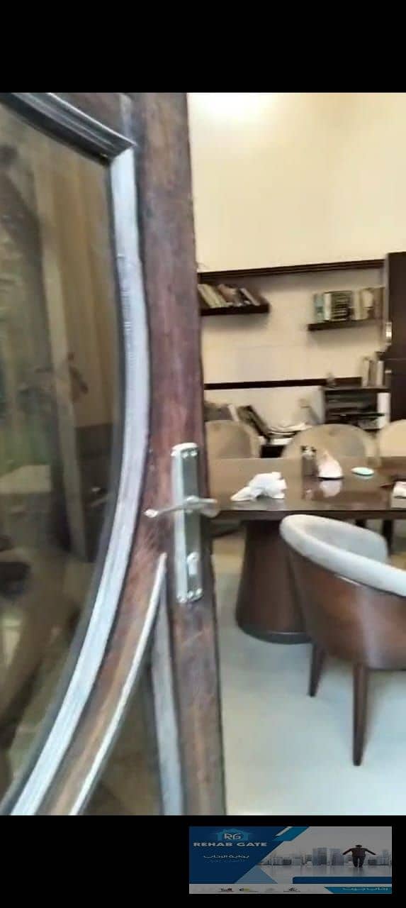 3 1c183a71-4ec9-4010-a1f2-33dc9e3a7b7b. jpg