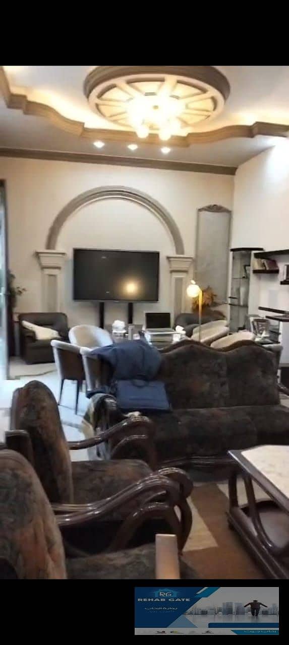 7 e64a03fa-1b82-4b6e-bf46-2eb2efcf3976. jpg