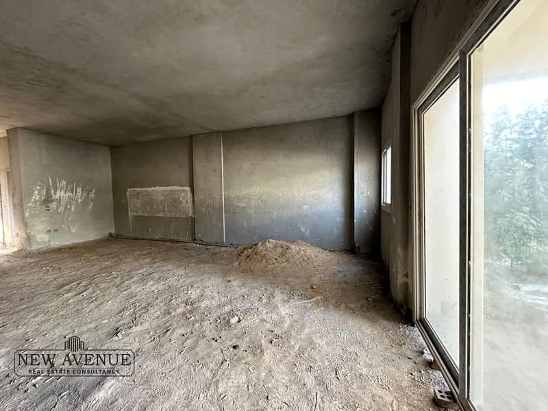 6 WhatsApp Image 2025-11-03 at 16.44. 46_6893aca1. jpg