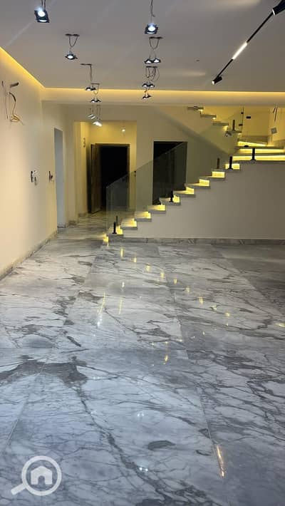 6 Bedroom Villa for Sale in New Cairo, Cairo - f7e334bf-4f6f-4528-9730-48541cd0642f. jpg