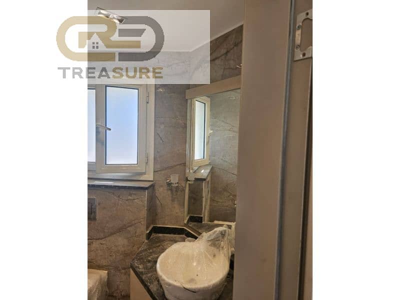 4 WhatsApp Image 2025-11-03 at 3.14. 35 PM. jpg