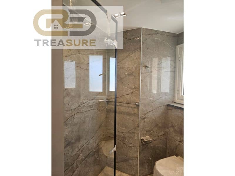 8 WhatsApp Image 2025-11-03 at 3.15. 32 PM. jpg