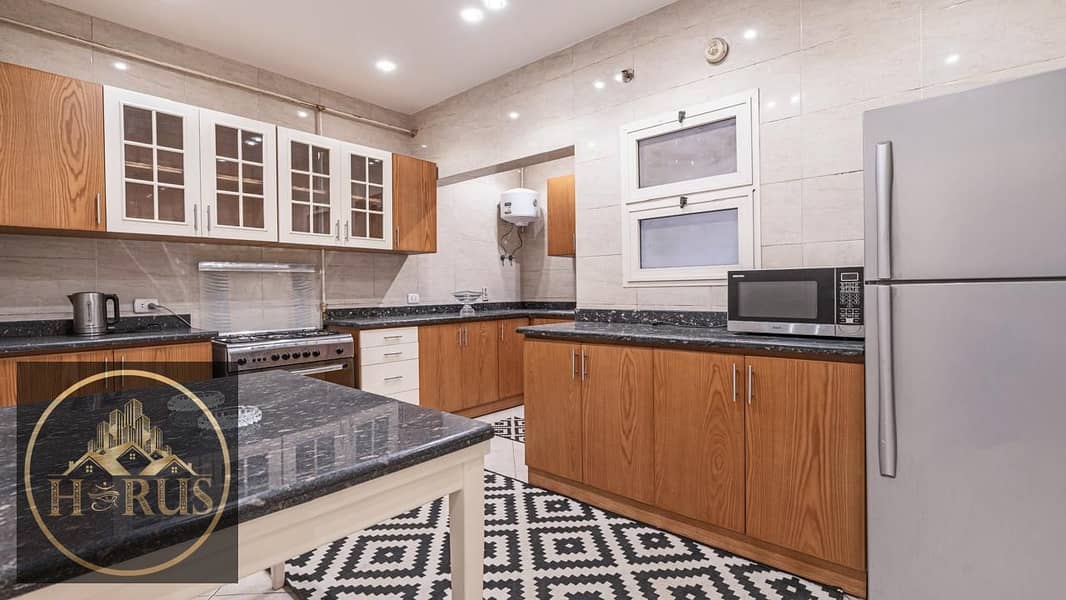 16 889f6960-f5cb-47ca-afdd-5966a16cad6c. jpg