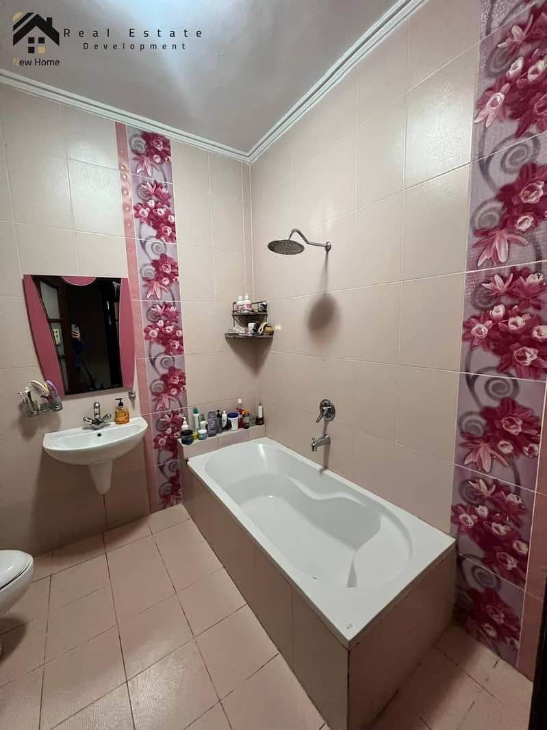 8 WhatsApp Image 2025-10-04 at 15.35. 41_f5e239fd. jpg