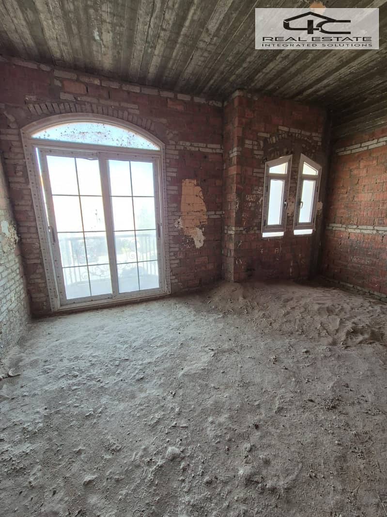 9 WhatsApp Image 2025-11-03 at 16.55. 21. jpeg