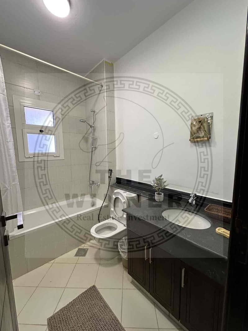 16 c206d717-2a10-4e08-8035-f9eb0db4c8ce. jpg