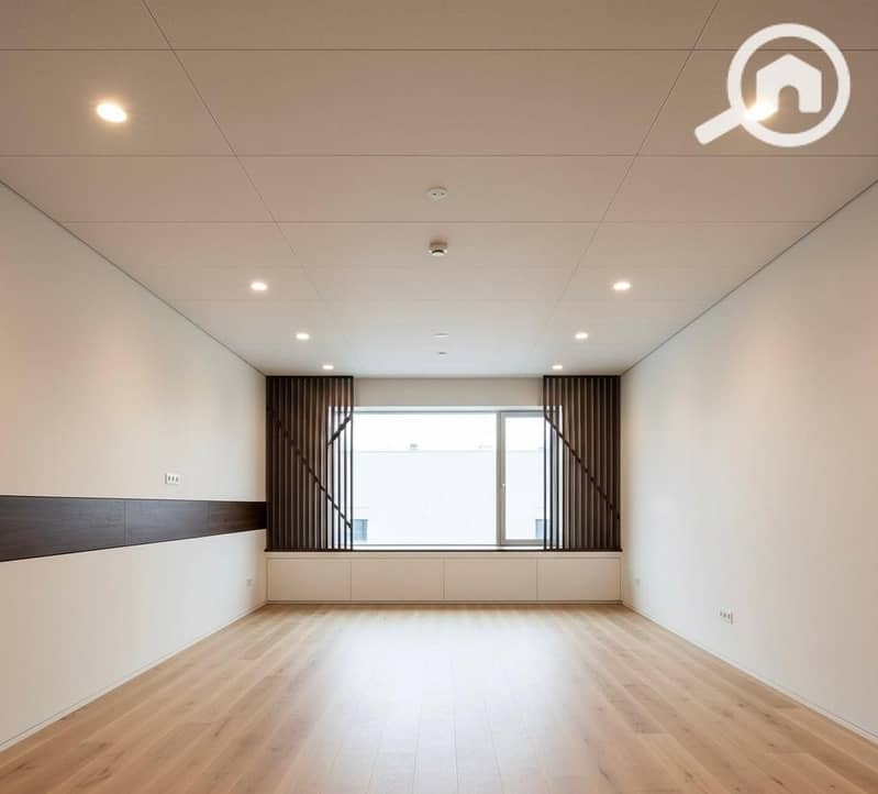 3 WhatsApp Image 2025-10-23 at 12.37. 48 PM. jpeg