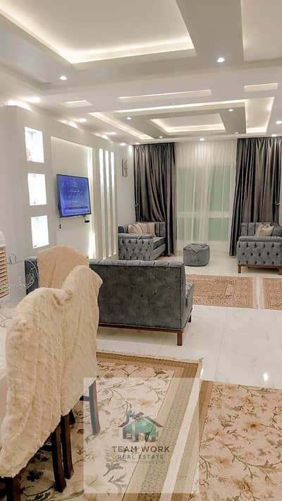 شقة 3 غرف نوم للايجار في الشيخ زايد، الجيزة - WhatsApp Image 2025-11-03 at 4.24. 54 PM. jpeg