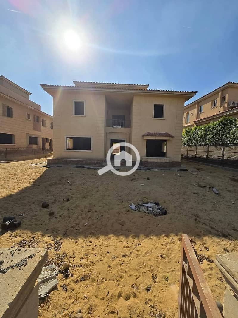 8 2b7fc186-2d38-4678-b416-e25b89fa9eb1. jpeg