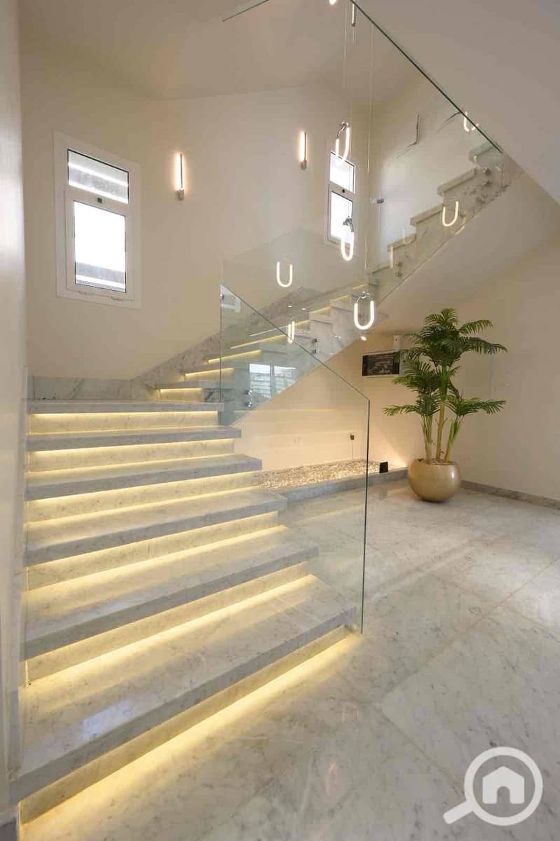 3 c95803ca-1695-45ec-9ea0-2ec40ab576ea. jpg