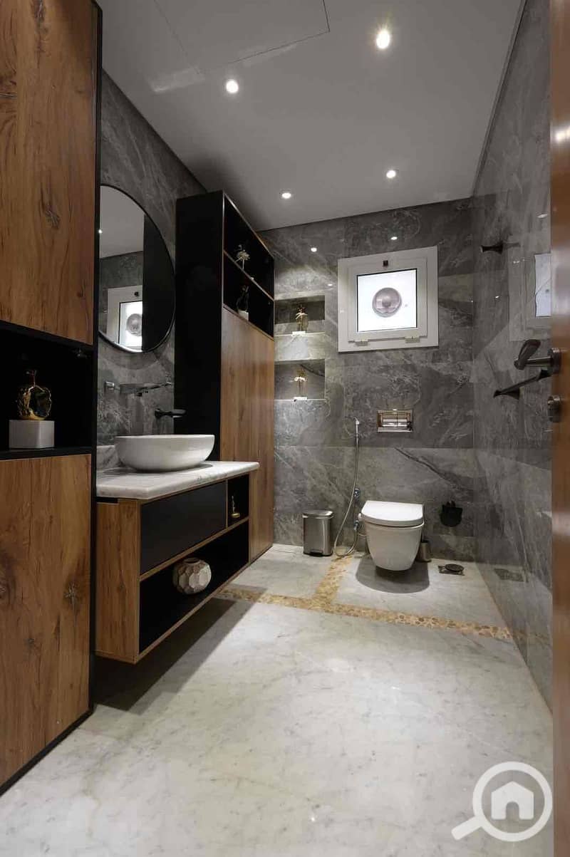 8 9ef56ef0-dd35-4959-a297-30855c08a44b. jpg