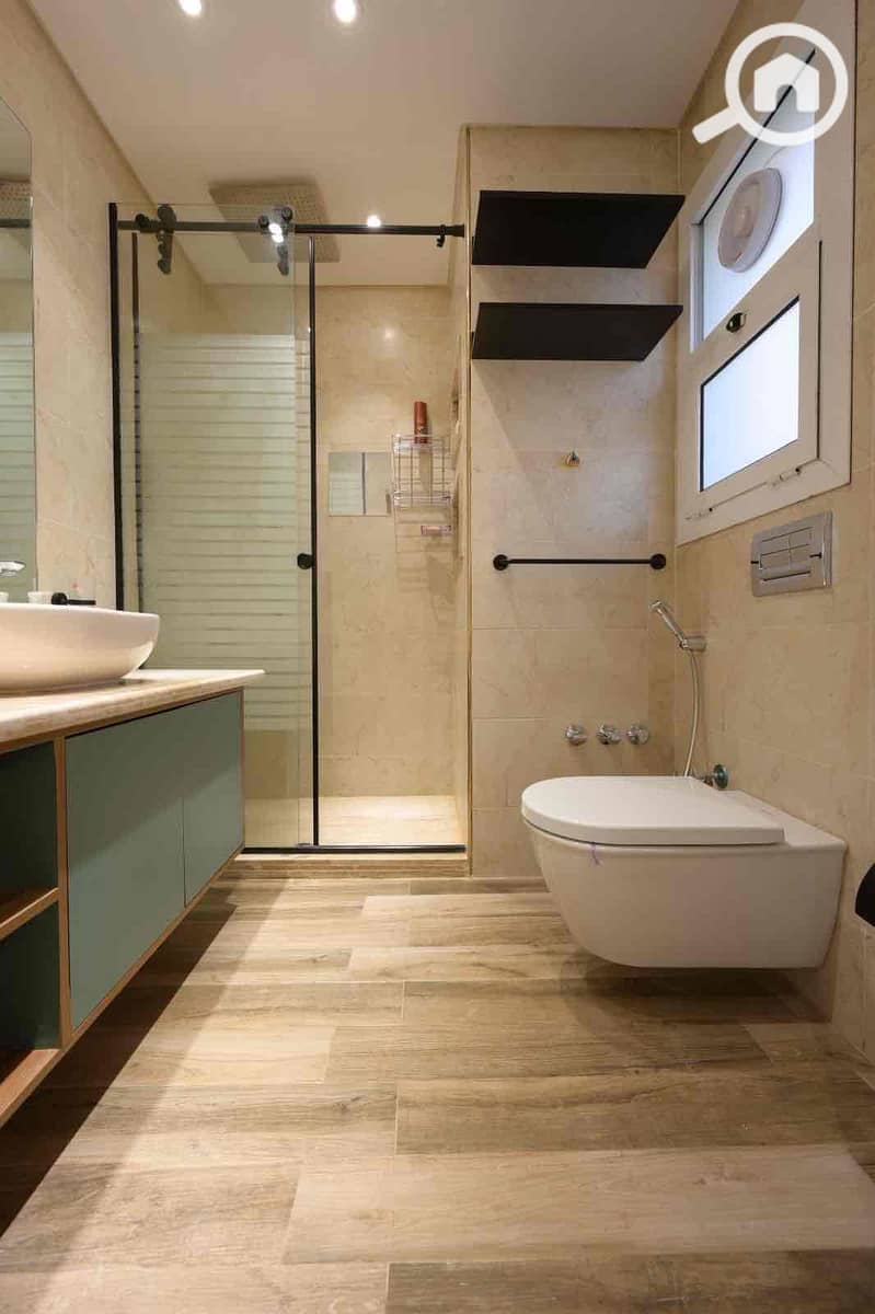 10 848d6e5b-39e3-4b80-a2b2-0a1208eaf110. jpg