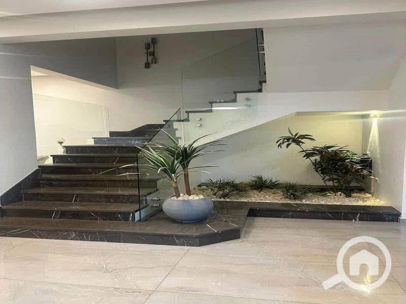 4 570939850_122138806046926977_5822873297991559522_n_800x600. jpg