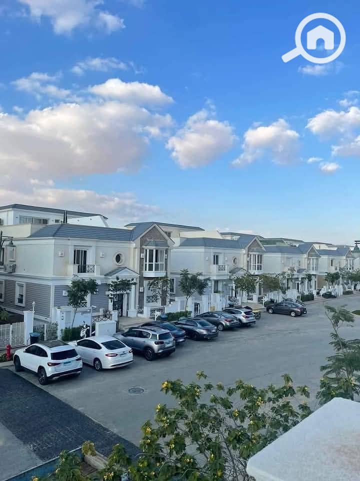 6 528961848_1710263999626502_1171273011051185887_n. jpg