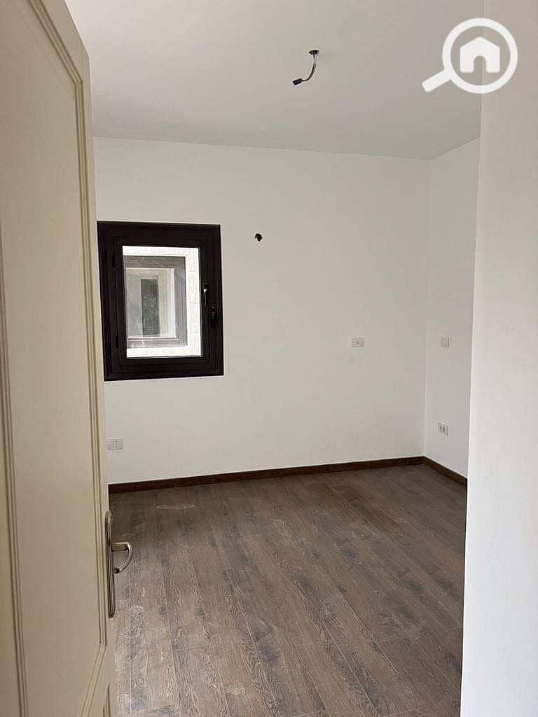 7 WhatsApp Image 2025-11-03 at 17.06. 31_414a1f5f. jpg