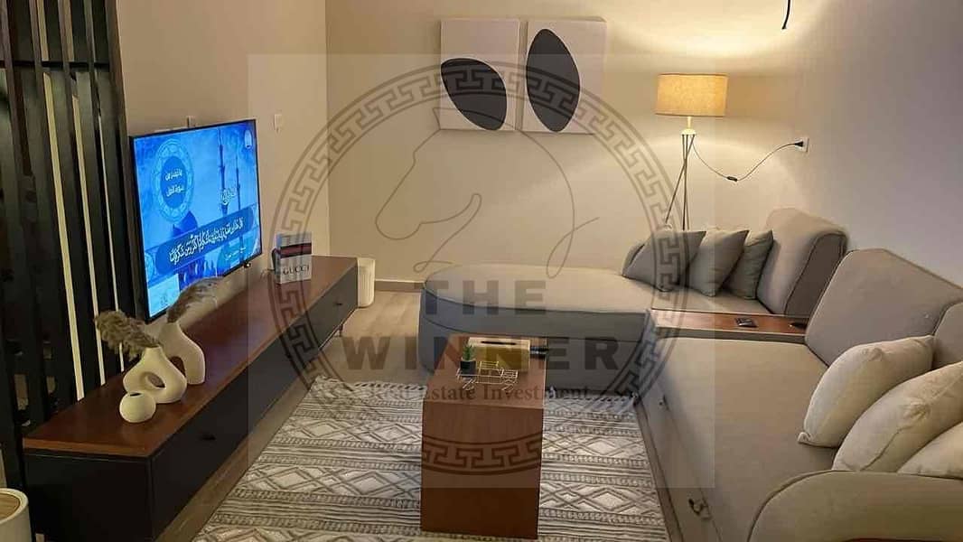 4 c0a94e57-e08c-454b-afe5-dda99113e5b5. jpg