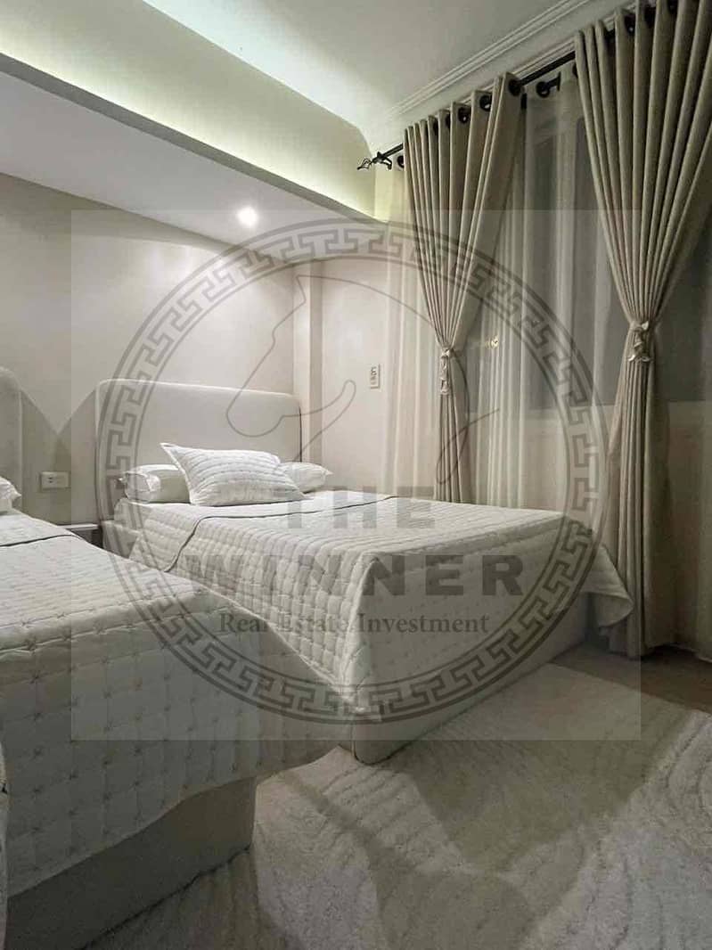 6 f4e0c0dc-2288-40fc-86c1-5312578a70f8. jpg