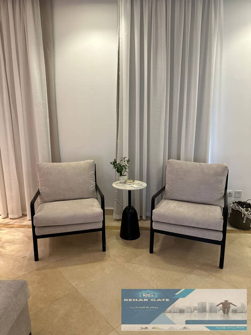 4 64fe2d1d-4d0e-491f-96d1-d216961e084c. jpg