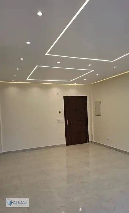 2 WhatsApp Image 2025-11-03 at 3.17. 07 PM. jpeg