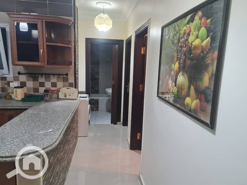 4 89a8092a-5bfd-4373-9fef-a6ed7d7ff701. jpg