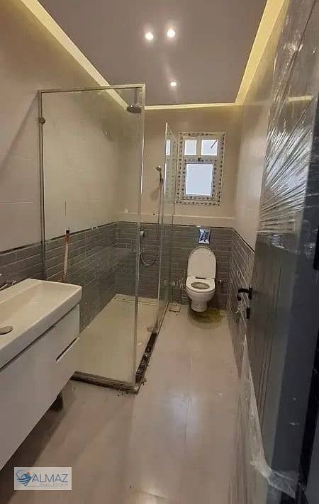 4 WhatsApp Image 2025-11-03 at 4.09. 19 PM. jpeg