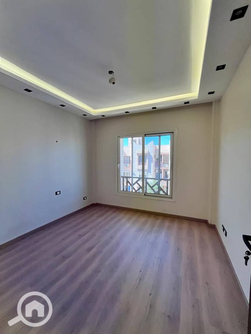 4 WhatsApp Image 2025-11-03 at 13.50. 42_428befa3. jpg