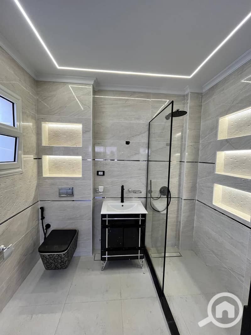 8 WhatsApp Image 2025-11-03 at 13.50. 41_cdc09904. jpg