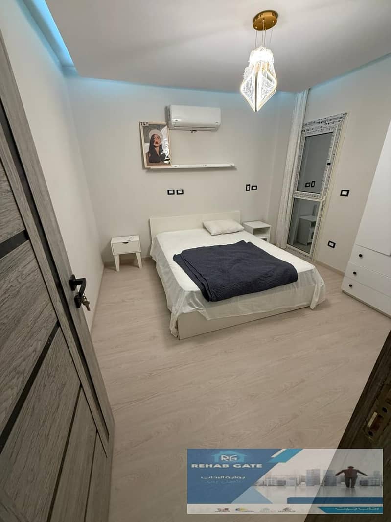 27 f743a364-4f65-4e50-b280-082fcde18cc9. jpeg