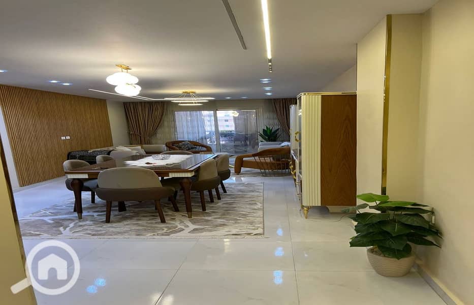 3 WhatsApp Image 2025-11-03 at 2.10. 00 PM_1400x900. jpg