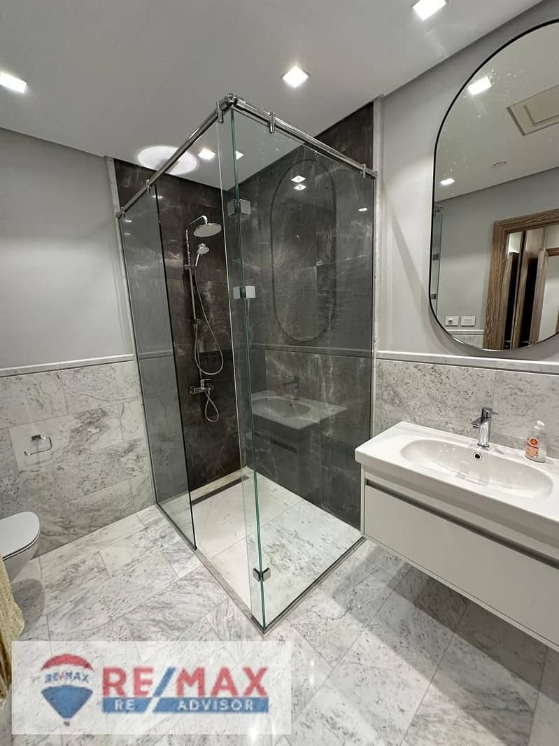 4 WhatsApp Image 2025-10-02 at 5.19. 41 PM (1). jpeg