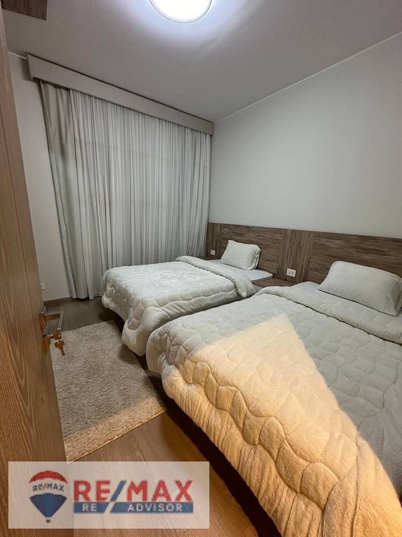 5 WhatsApp Image 2025-10-02 at 5.19. 41 PM (2). jpeg