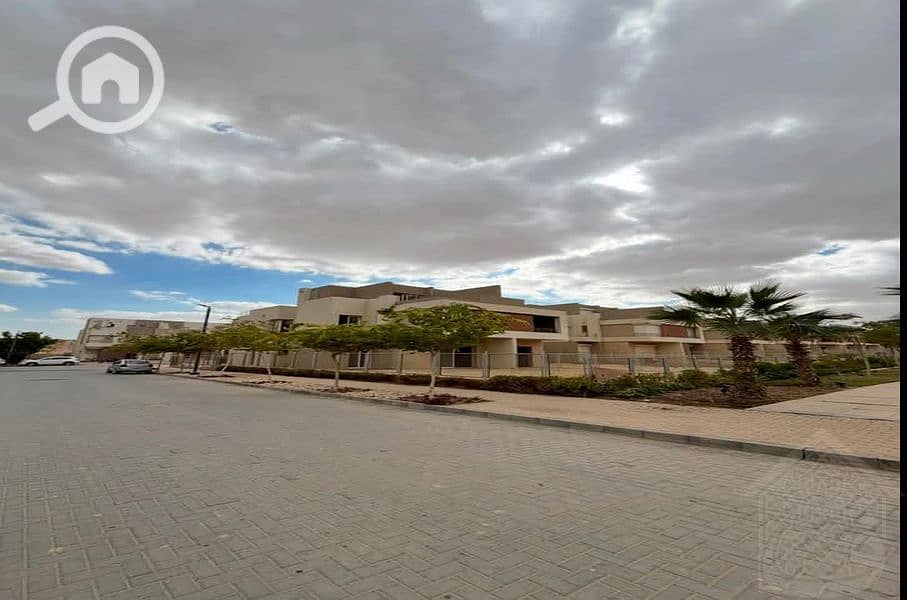 5 Background (13). png