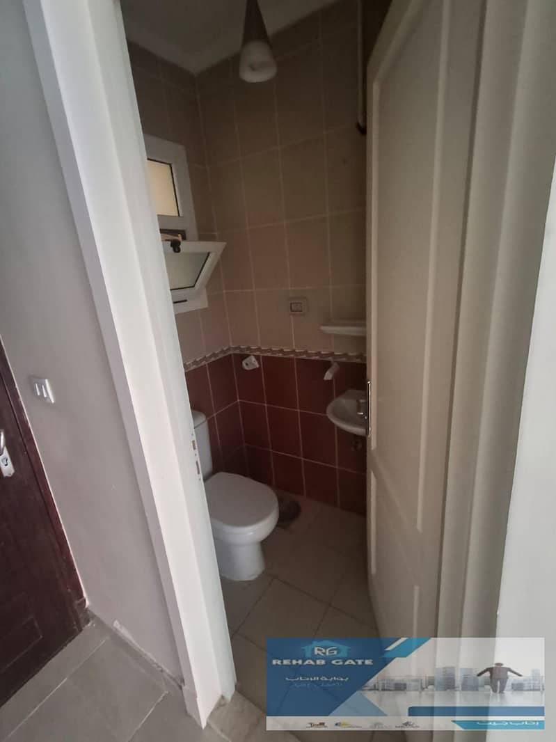 12 WhatsApp Image 2025-10-29 at 1.01. 52 PM (2). jpeg