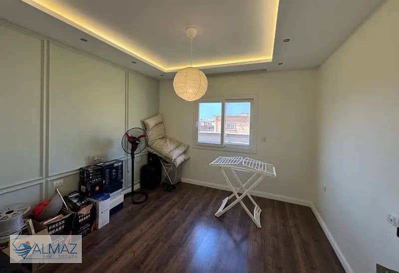 6 WhatsApp Image 2025-11-03 at 1.54. 19 PM (2). jpeg