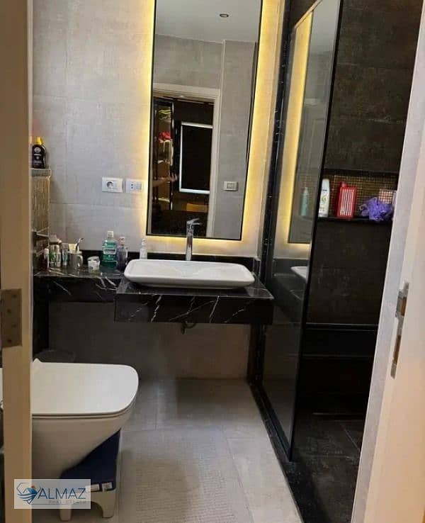 8 WhatsApp Image 2025-11-03 at 1.54. 20 PM (2). jpeg