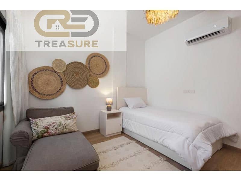 10 WhatsApp Image 2025-07-16 at 2.10. 08 PM. jpg