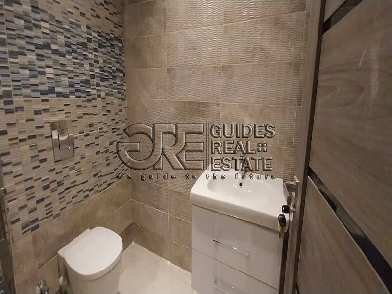 11 WhatsApp Image 2023-08-24 at 12.05. 46 (5). jpg