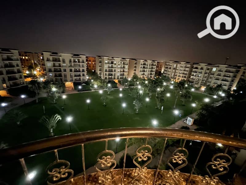 10 f2d98e08-a34d-4664-bf22-98b52e2ca7fa. jpeg