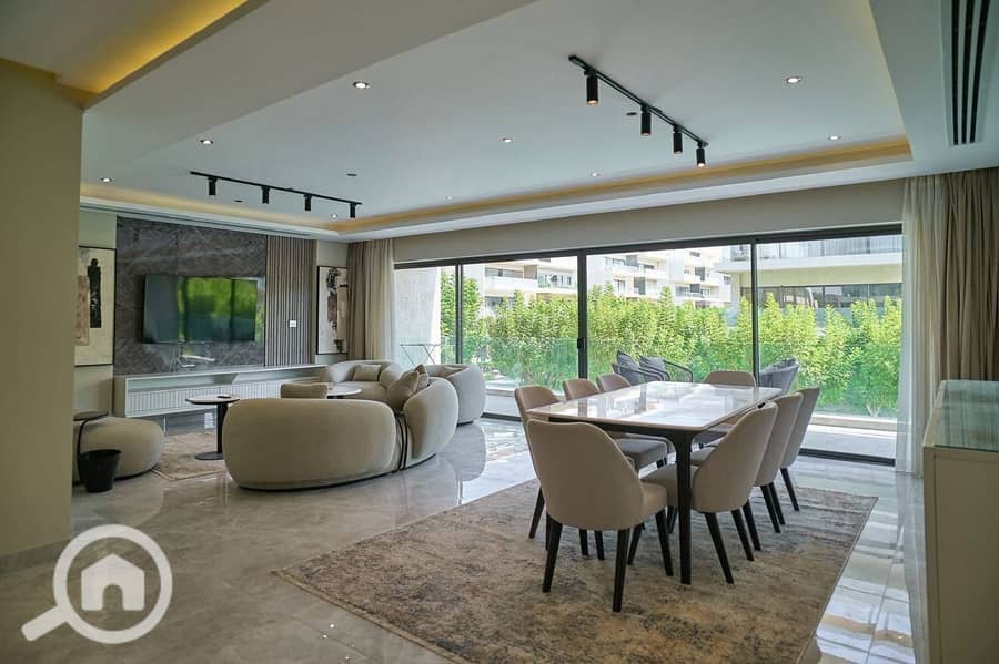 3 572387715_3107246799454873_224157701245992868_n. jpg