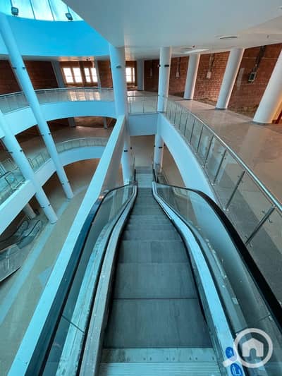 Retail for Rent in Sheikh Zayed, Giza - IMG-20251012-WA0238. jpg