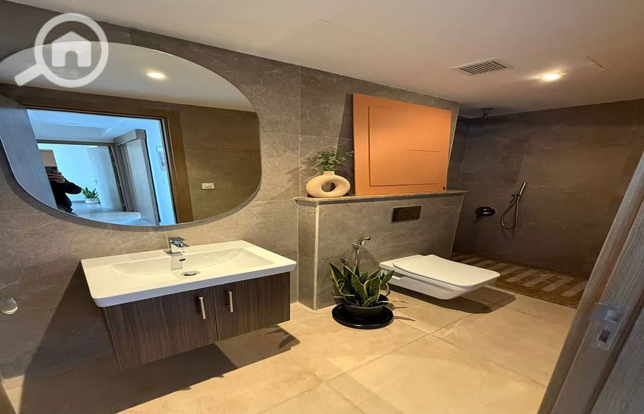 2 WhatsApp Image 2025-05-26 at 12.34. 00_808e62e6_1400x900. jpg