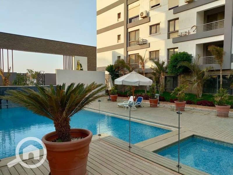 6 7273b741-53e3-4220-b096-a5fea4cbf8dd. jpg