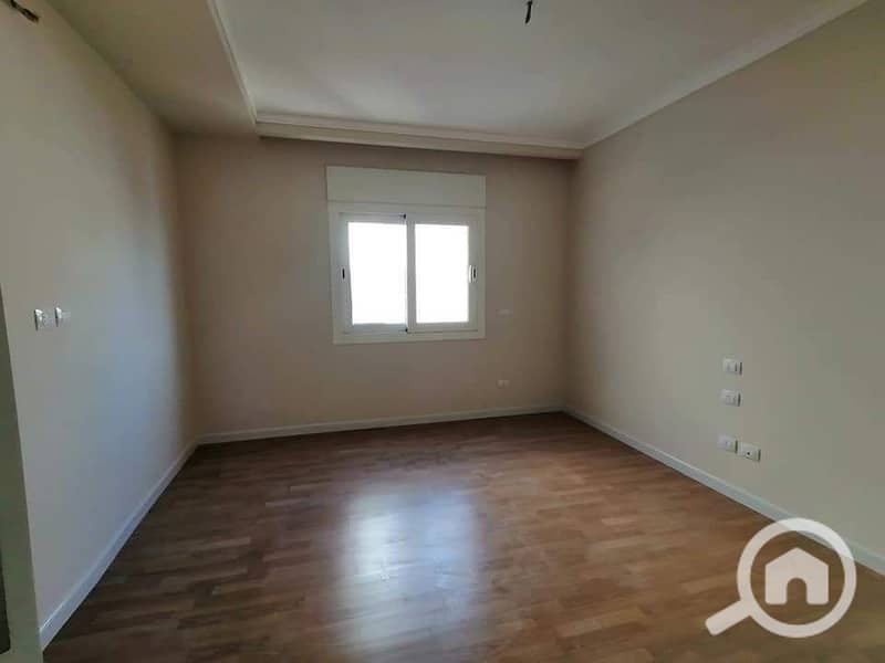 4 460921823_866001522347562_4024795551079998826_n. jpg