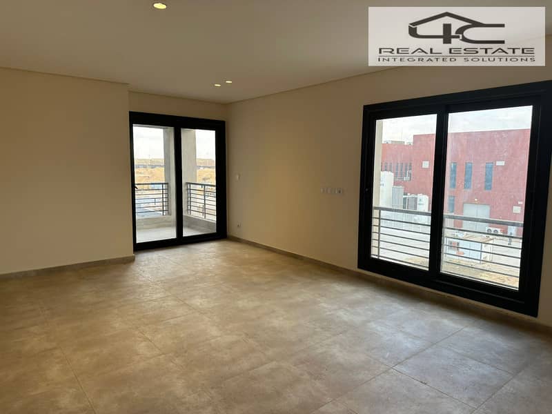 6 WhatsApp Image 2025-11-03 at 1.37. 36 PM. jpeg