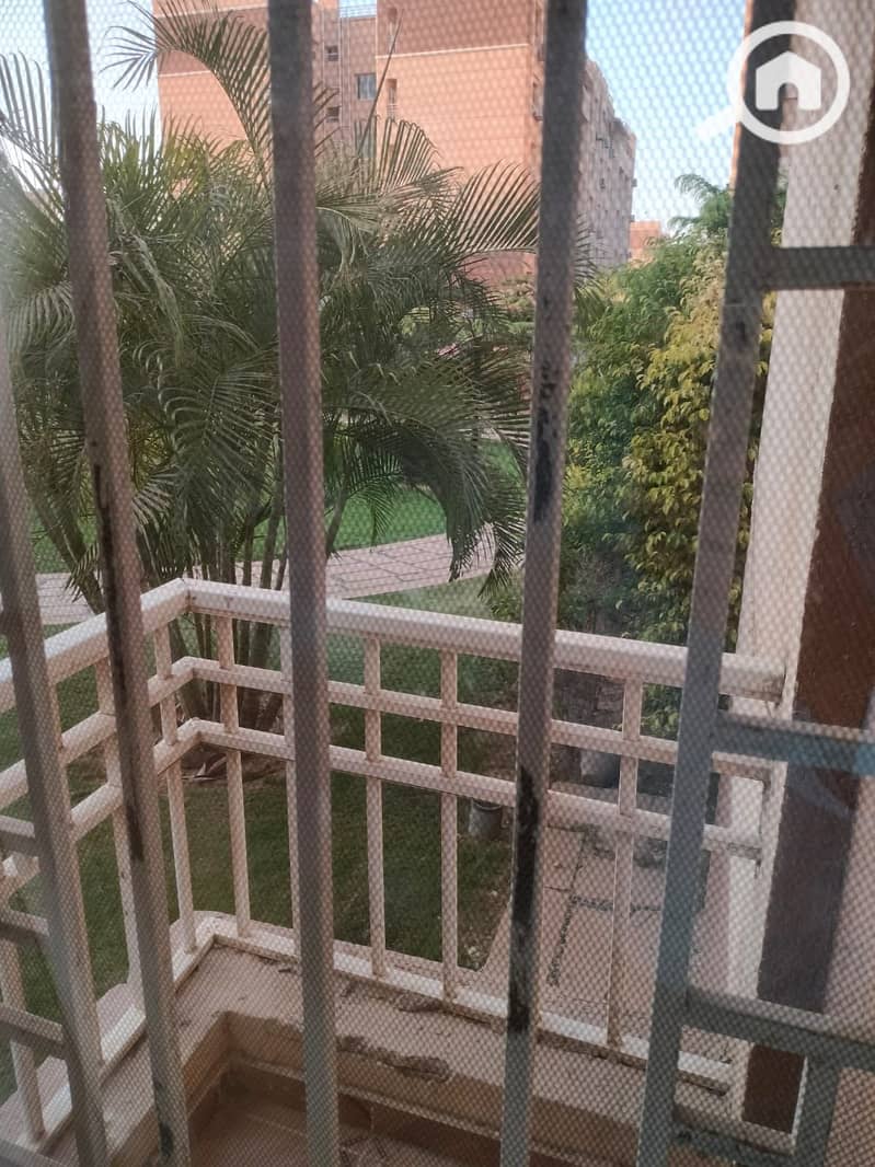 6 038483ab-179f-4d05-9f6c-a5e7e3a9ac6c. jpeg