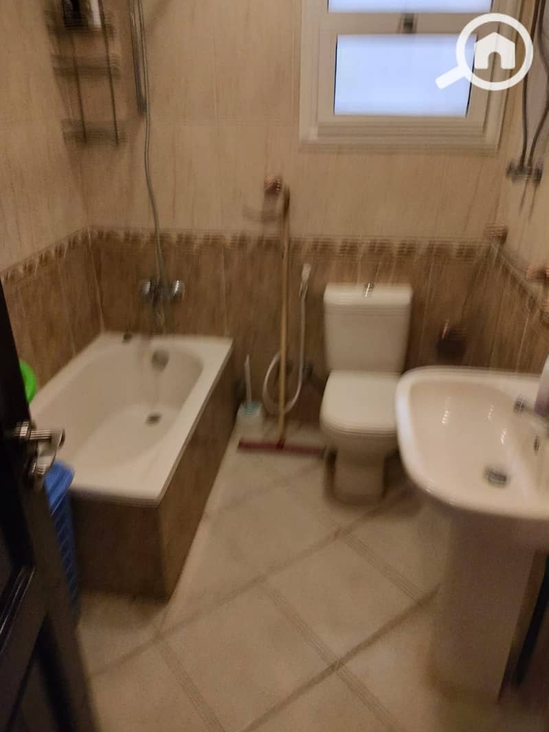 11 ce1ea064-269e-4703-82cf-b50718e606ce. jpeg