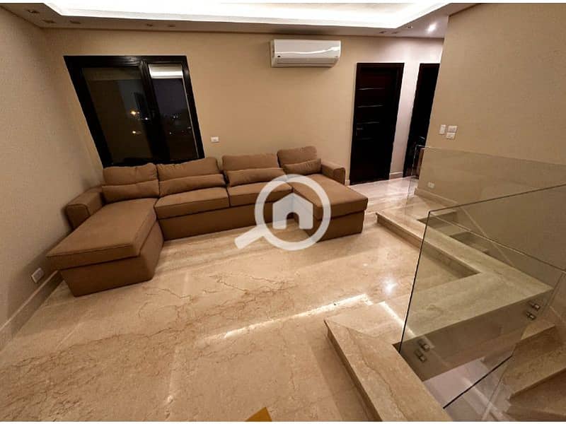 5 2ac3117b-724f-495f-8d23-65916709fd20. jpg