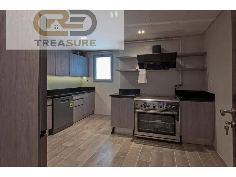 5 WhatsApp Image 2025-11-03 at 12.59. 42 PM. jpg